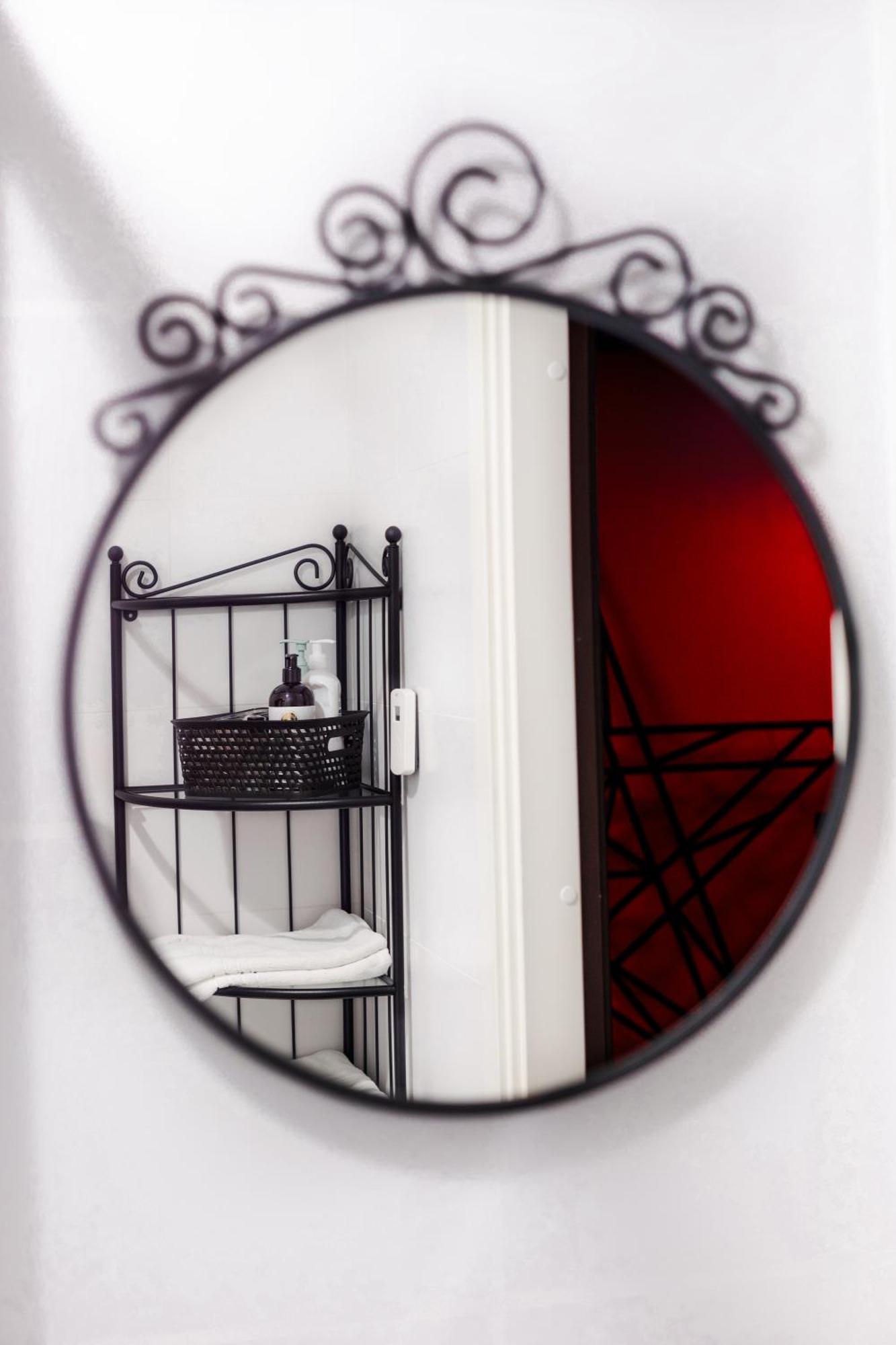 Bdsm Red Apartments Vilna Exterior foto